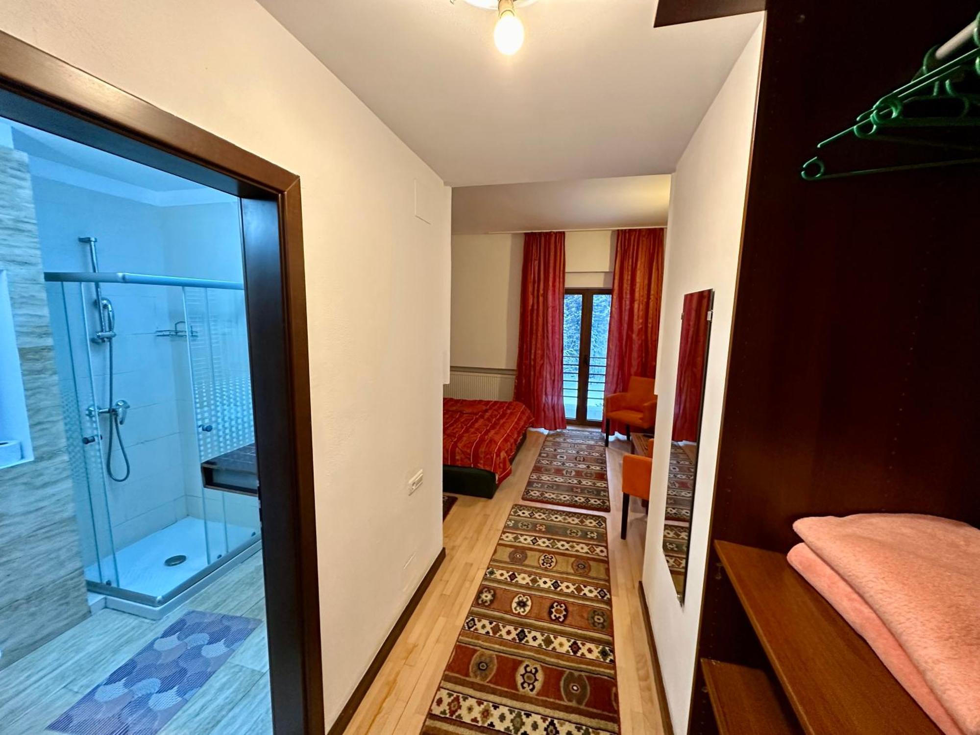 Pensiunea Rasnoava Predeal Esterno foto