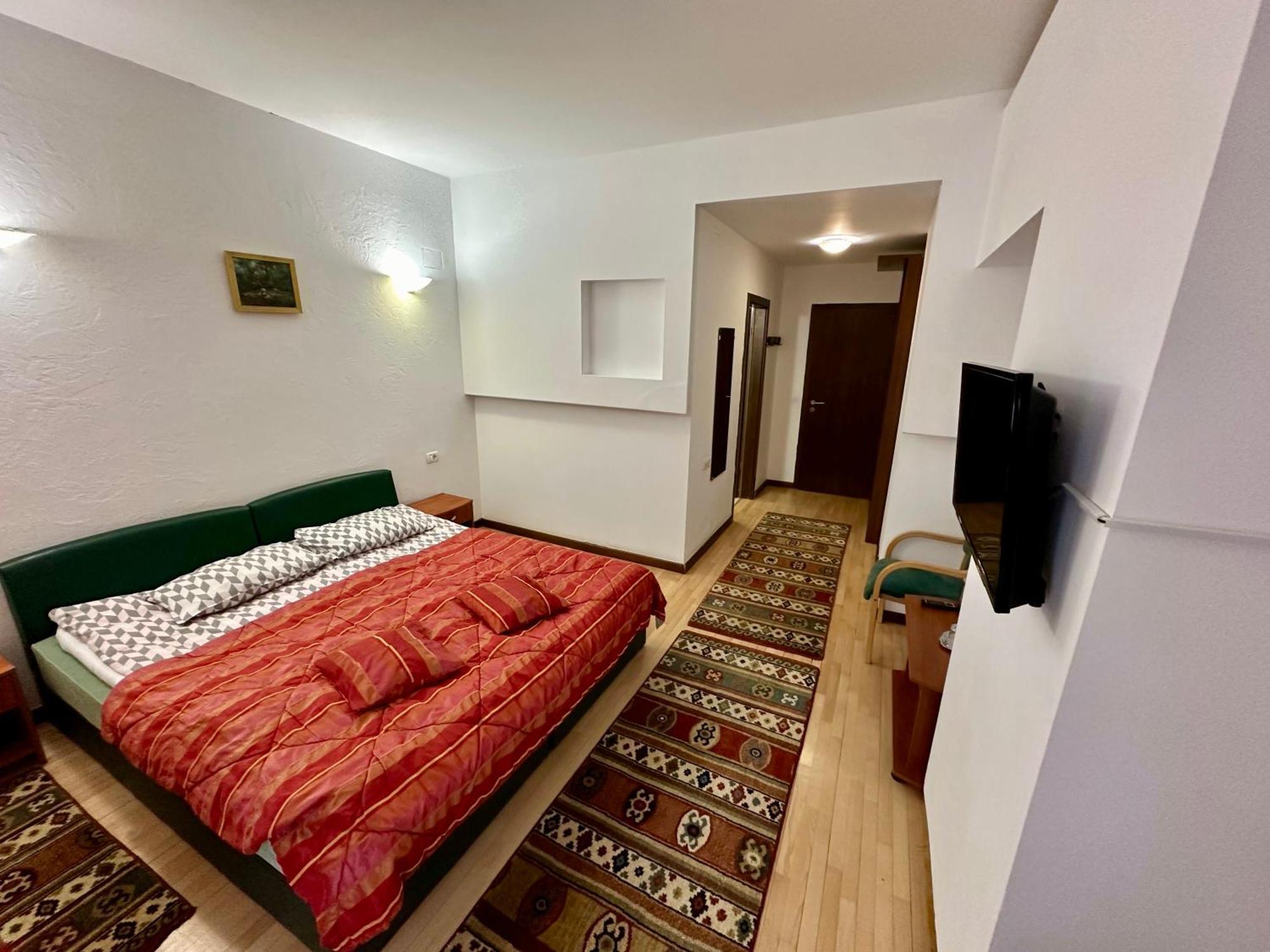 Pensiunea Rasnoava Predeal Esterno foto