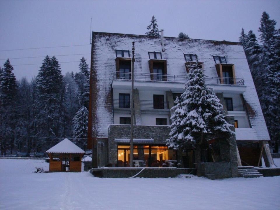 Pensiunea Rasnoava Predeal Esterno foto